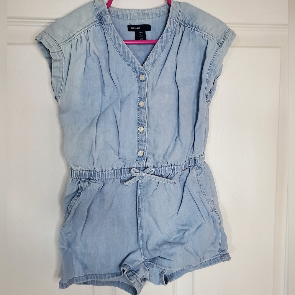 GAP spring/summer denim jumper. Size Toddler 2